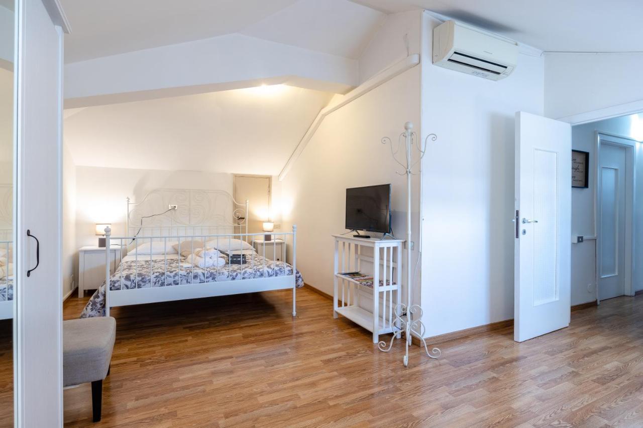 Attico Quarto Di Luna Verona Exterior photo