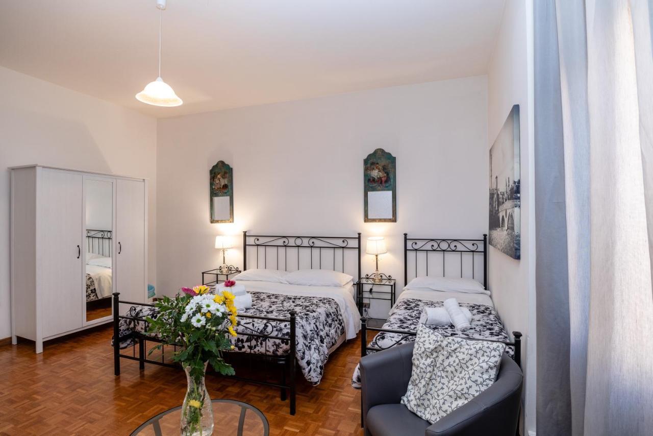Attico Quarto Di Luna Verona Exterior photo